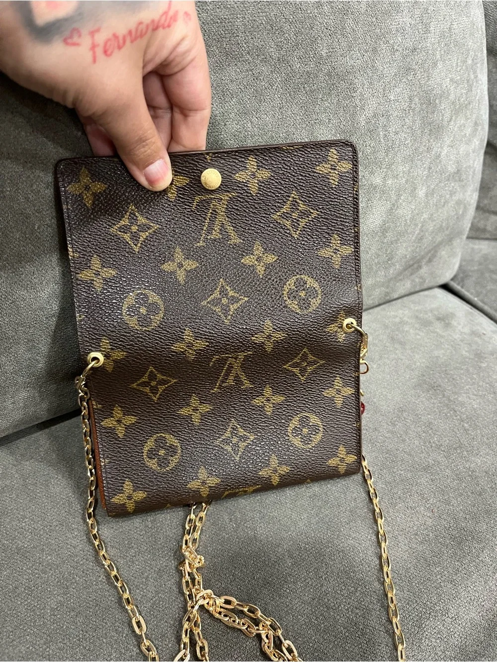 Louis Vuitton 100% authentic